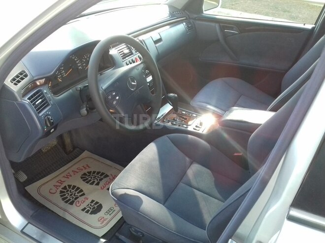Mercedes E 240 1999, 230,000 km - 2.4 л - Gəncə