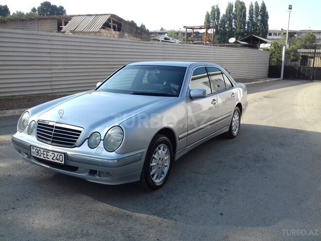 Mercedes E 240 1999, 230,000 km - 2.4 л - Gəncə