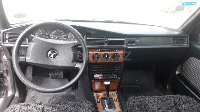 Mercedes 190 1991, 431,125 km - 2.0 l - Sabirabad
