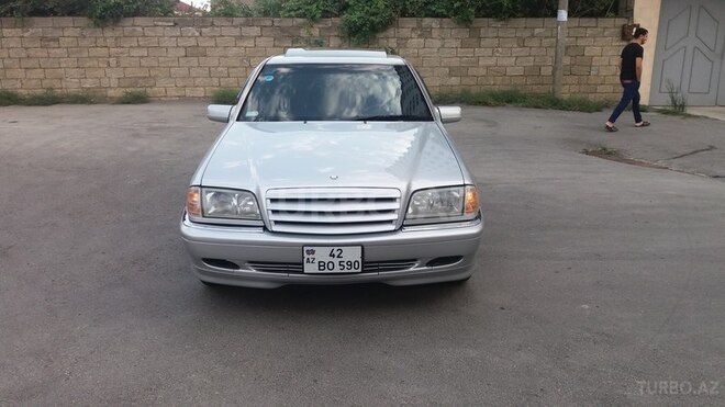 Mercedes C 230 2000, 250,647 km - 2.3 l - Bakı