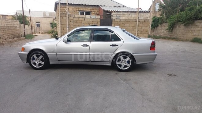 Mercedes C 230 2000, 250,647 km - 2.3 l - Bakı
