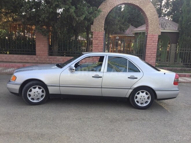 Mercedes C 200 1995, 400,000 km - 1.8 l - Cəlilabad