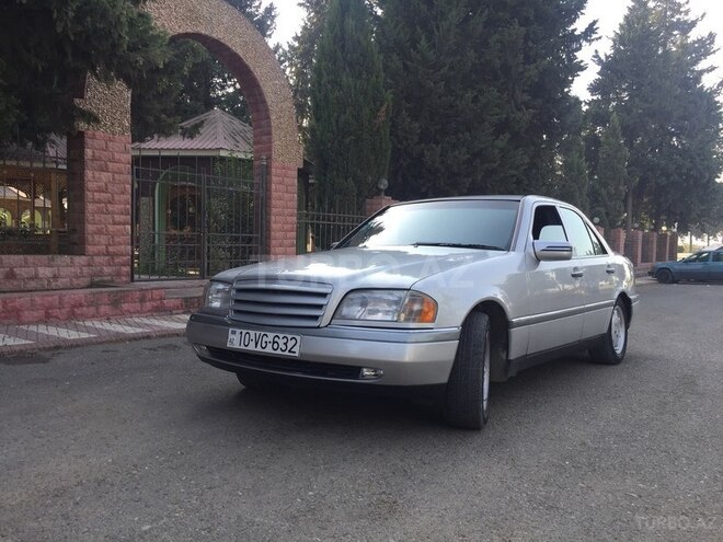 Mercedes C 200 1995, 400,000 km - 1.8 l - Cəlilabad