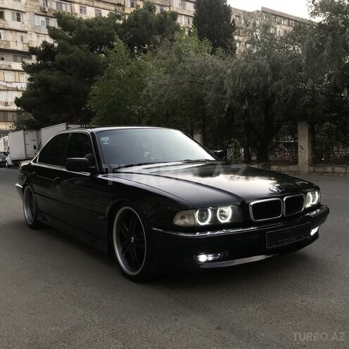 BMW 740 1996, 300,000 km - 4.4 л - Bakı