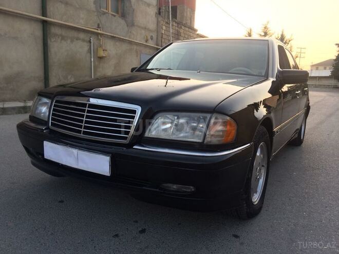 Mercedes C 230 1999, 198,572 km - 2.3 l - Bakı