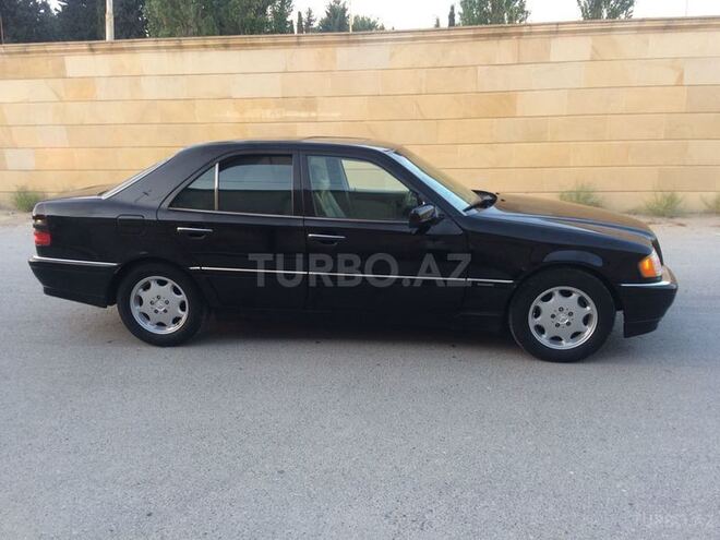 Mercedes C 230 1999, 198,572 km - 2.3 l - Bakı