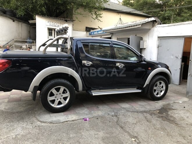 Mitsubishi L200 2008, 137,000 km - 2.5 l - Bakı