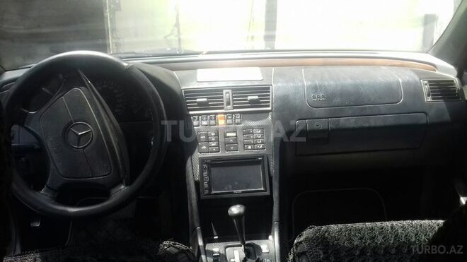 Mercedes C 280 1994, 369,500 km - 2.8 л - Bərdə