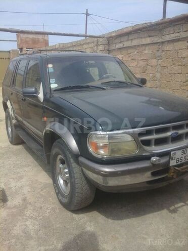 Ford Explorer 1995, 200,000 km - 3.1 l - Astara