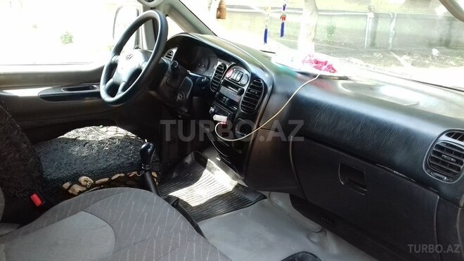 Hyundai H-1 2004, 235,641 km - 2.4 l - Sumqayıt