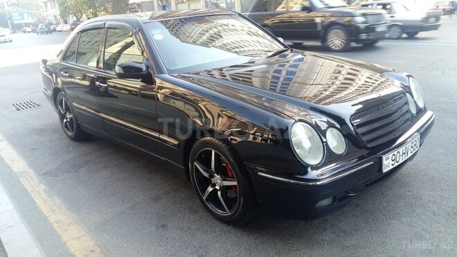Mercedes E 280 2001, 323,200 km - 2.8 л - Bakı