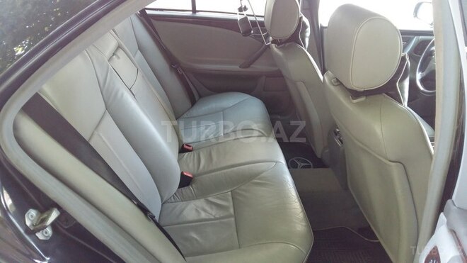 Mercedes E 280 2001, 323,200 km - 2.8 л - Bakı