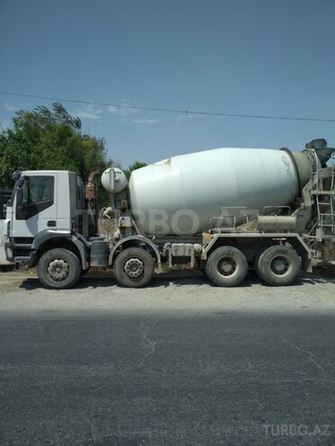 Iveco Trakker 2007, 333,000 km - 13.0 l - Sumqayıt
