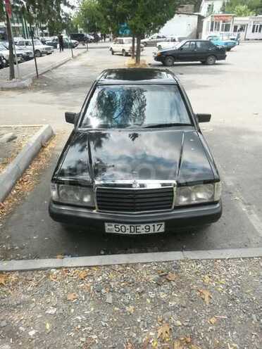 Mercedes 190 1991, 456,389 km - 1.8 л - Qəbələ
