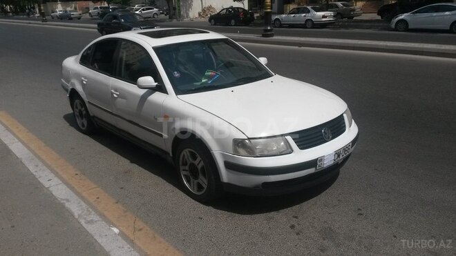 Volkswagen Passat 1999, 213,000 km - 1.8 л - Bakı