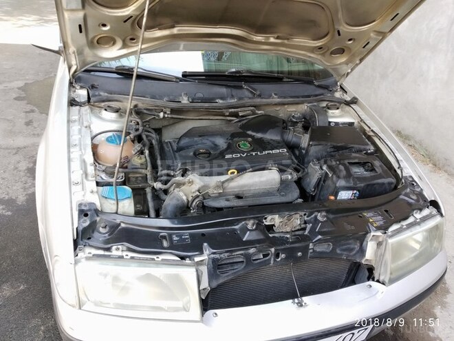 Skoda Octavia 2004, 255,500 km - 1.8 l - Bakı