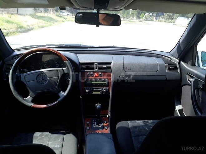 Mercedes C 200 1998, 249,000 km - 2.0 l - Ağdam