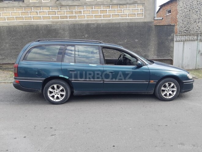 Opel Omega 1995, 25,000 km - 0.2 l - Zaqatala