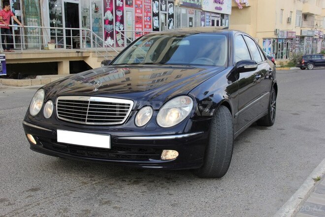 Mercedes E 240 2002, 210,000 km - 2.6 л - Bakı