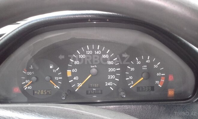Mercedes C 180 1994, 372,719 km - 1.8 l - Bakı