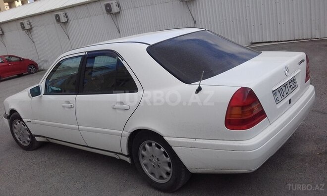 Mercedes C 180 1994, 372,719 km - 1.8 l - Bakı