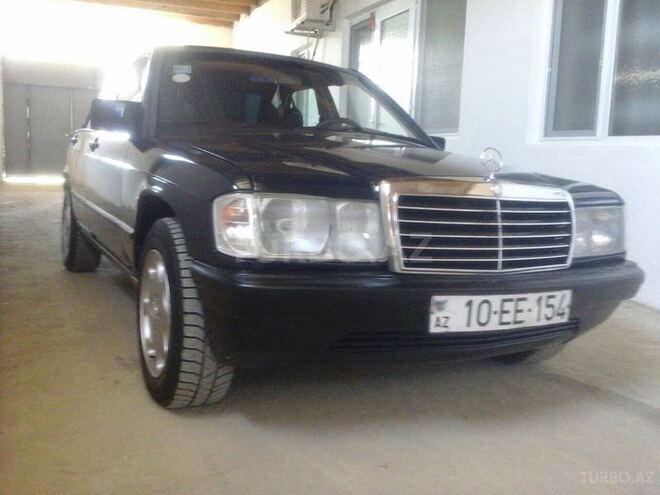 Mercedes 190 1987, 253,361 km - 2.3 l - Bakı