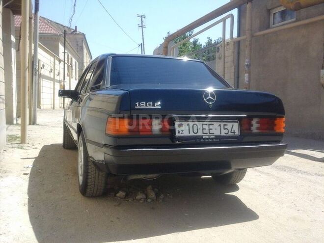 Mercedes 190 1987, 253,361 km - 2.3 l - Bakı