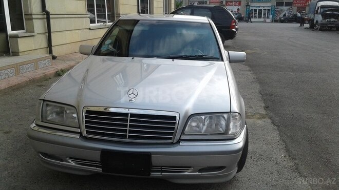 Mercedes C 240 1998, 278,000 km - 2.4 l - Ucar