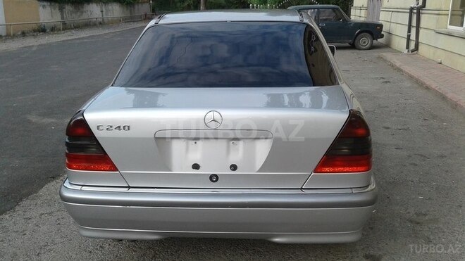 Mercedes C 240 1998, 278,000 km - 2.4 l - Ucar