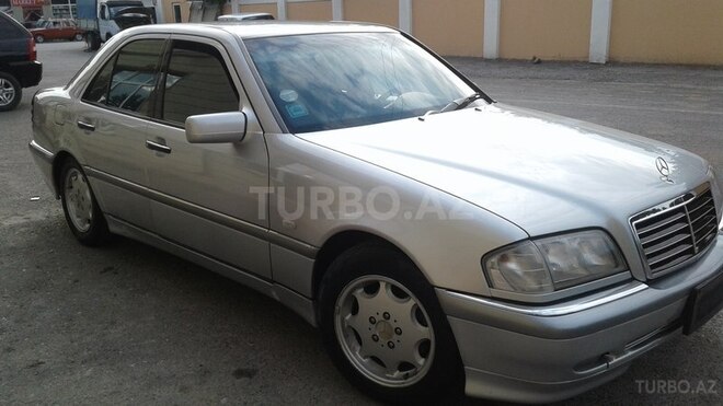 Mercedes C 240 1998, 278,000 km - 2.4 l - Ucar