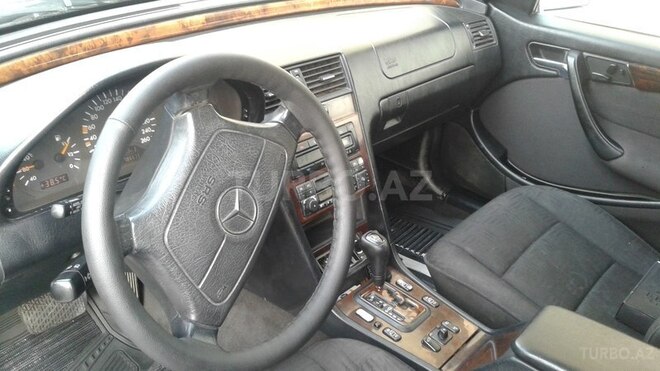 Mercedes C 240 1998, 278,000 km - 2.4 l - Ucar