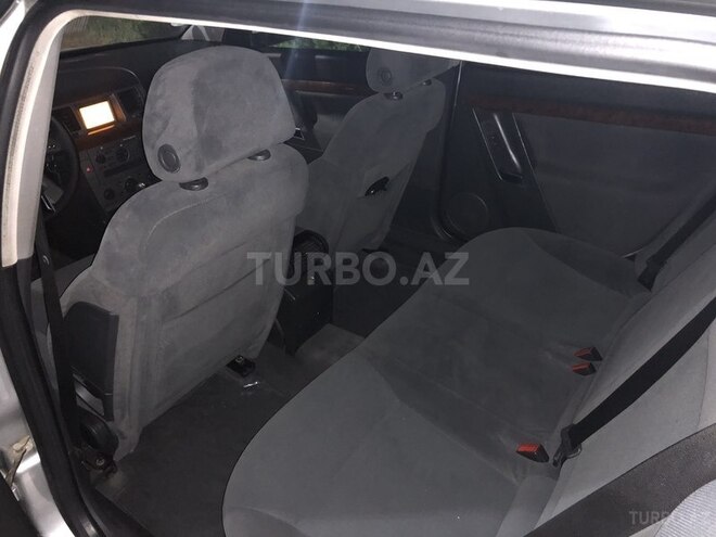 Opel Vectra 2005, 198,000 km - 2.2 l - Bakı