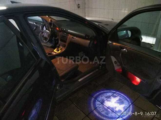 Mercedes C 200 2000, 330,187 km - 0.2 l - Bakı