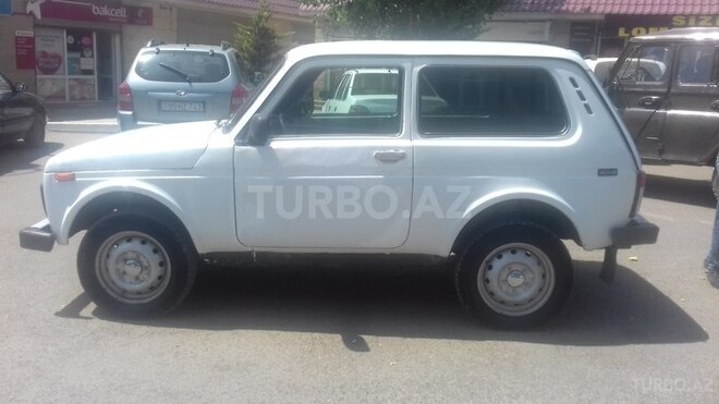 LADA (VAZ) Niva 1984, 198,500 km - 1.6 l - Lerik