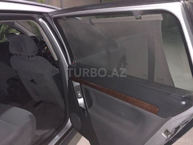 Opel Vectra 2005, 198,000 km - 2.2 l - Bakı