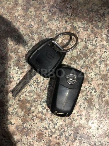 Opel Vectra 2005, 198,000 km - 2.2 l - Bakı