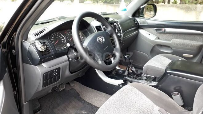 Toyota Prado 2006, 205,000 km - 2.7 l - Bakı