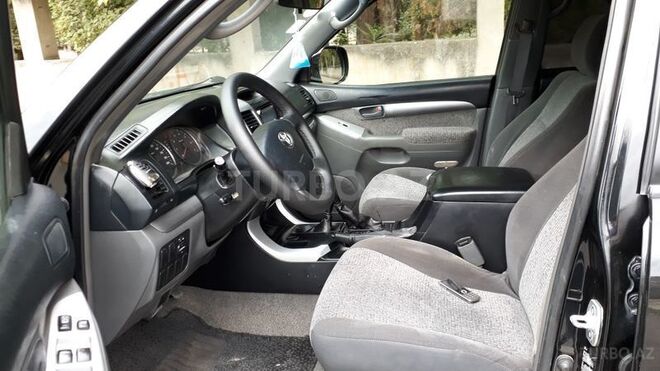 Toyota Prado 2006, 205,000 km - 2.7 l - Bakı