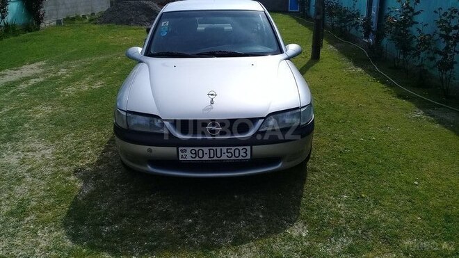 Opel Vectra 1996, 24,000 km - 2.4 l - Bakı