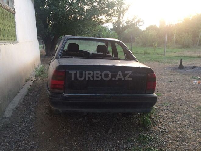 Opel Omega 1993, 250,000 km - 2.3 l - Bakı