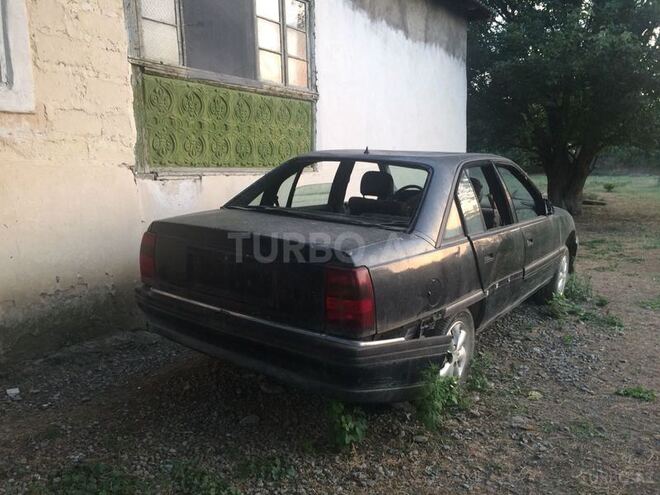 Opel Omega 1993, 250,000 km - 2.3 l - Bakı