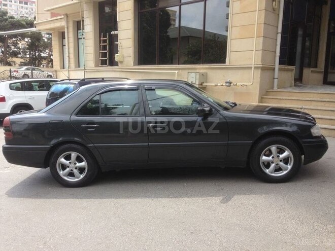 Mercedes C 180 1994, 234,566 km - 1.8 l - Bakı