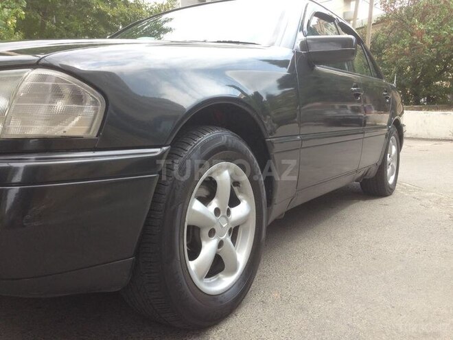 Mercedes C 180 1994, 234,566 km - 1.8 l - Bakı