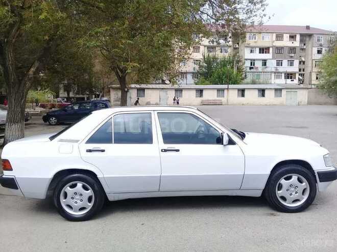 Mercedes 190 1992, 318,456 km - 2.0 l - Sumqayıt