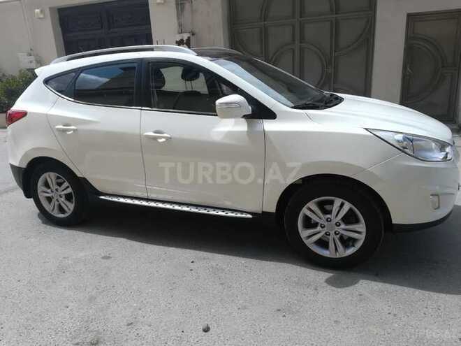 Hyundai ix35 2011, 102,000 km - 2.0 l - Bakı