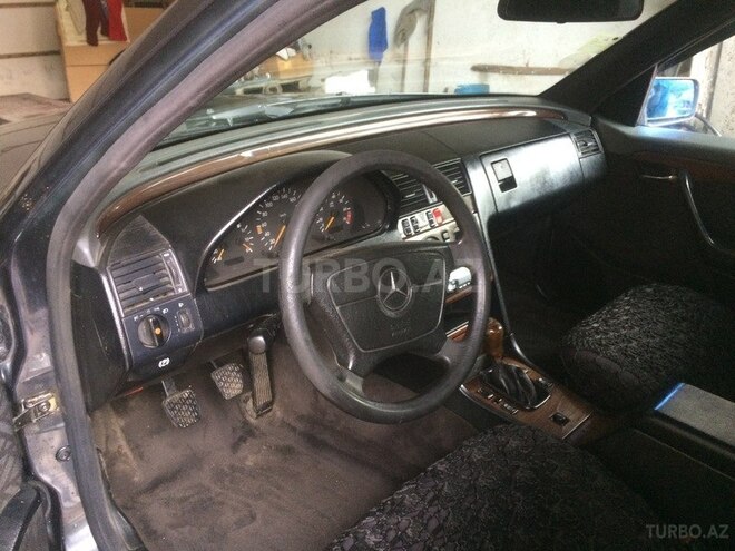 Mercedes C 180 1993, 365,700 km - 1.8 l - Bakı
