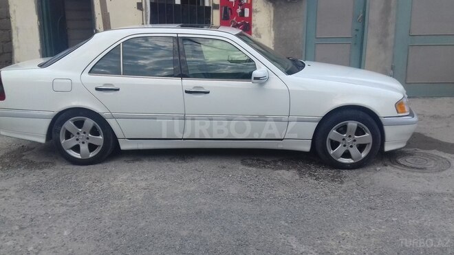 Mercedes C 230 1998, 242,623 km - 2.3 l - Bakı