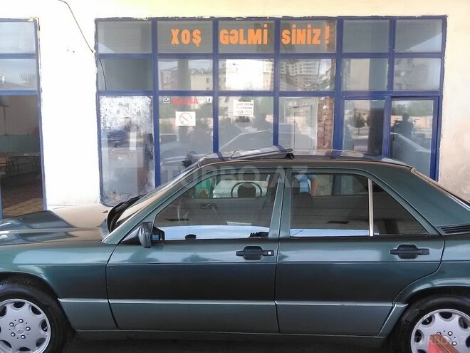 Mercedes 190 1991, 325,000 km - 2.3 л - Sumqayıt