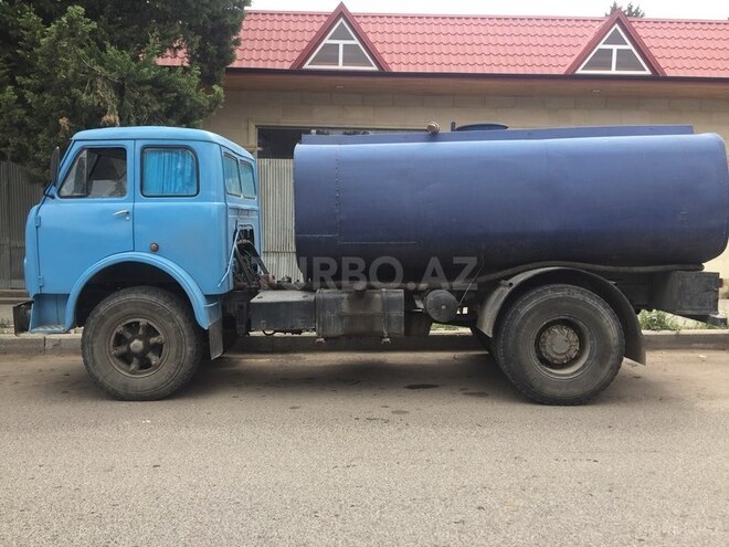 MAZ 5549 1987, 150,000 km - 11.0 l - Şəmkir