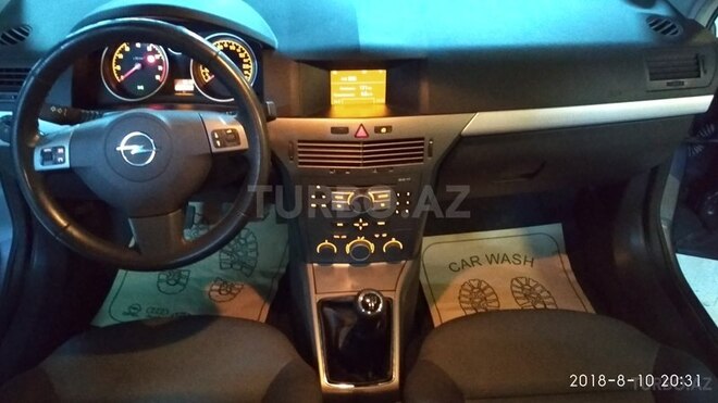 Opel Astra 2005, 260,000 km - 1.4 l - Bakı